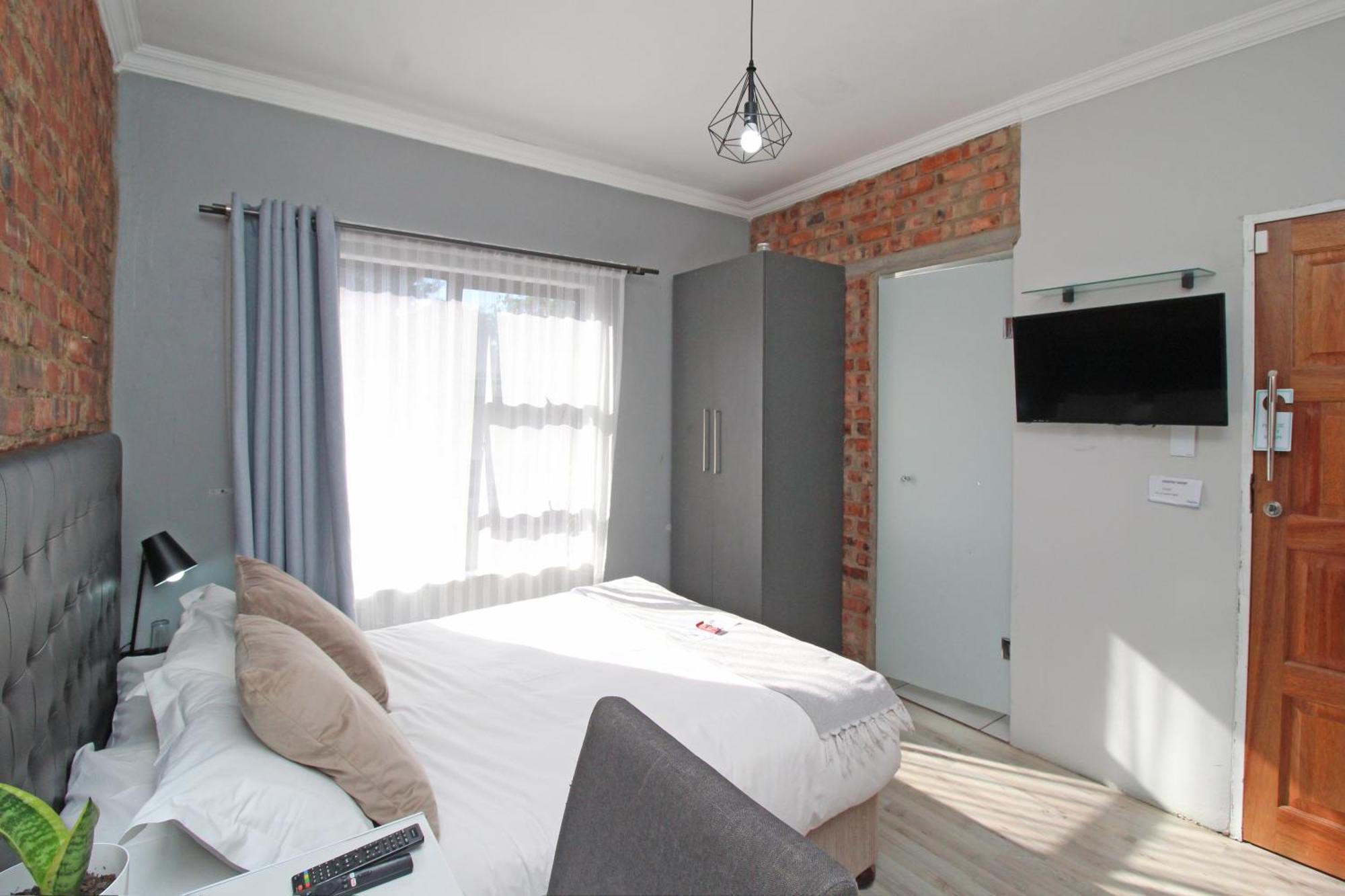 The Chameleon Hotel Centurion Exterior photo